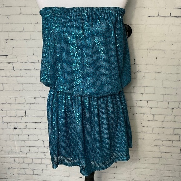 Sofia Women Turquoise Sequin Mini Strapless Dress Drop Waist Blouson One Size T1 - Picture 2 of 12